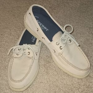 Sperry Cream Memory Foam Boat Shoes 8.5